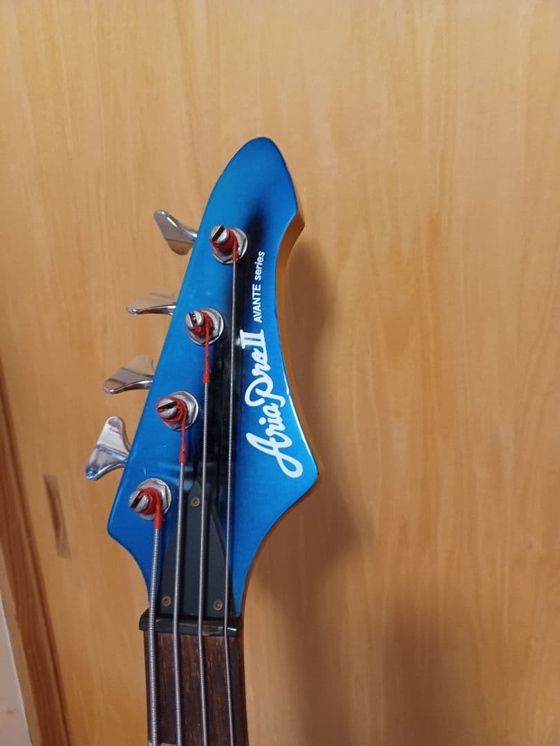 アリアプロ2アバンテ シリーズ エレキベース ブルー