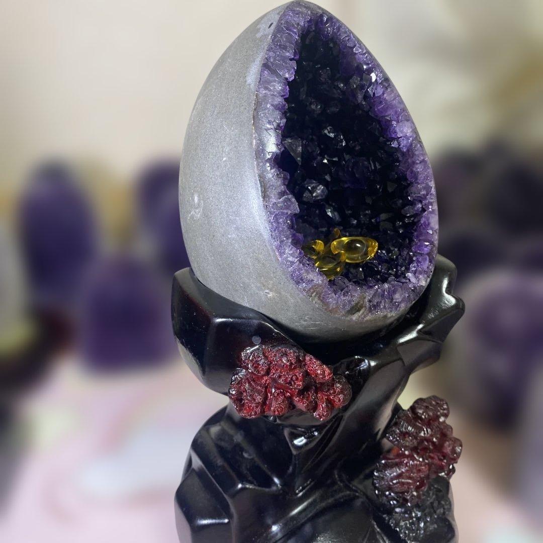 【極上】ウルグアイアメジストクラスター原石（恐竜の卵幸運水晶收藏品）