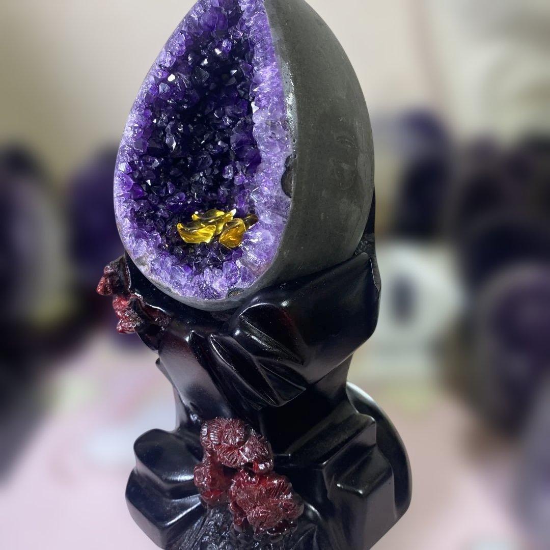 【極上】ウルグアイアメジストクラスター原石（恐竜の卵幸運水晶收藏品）