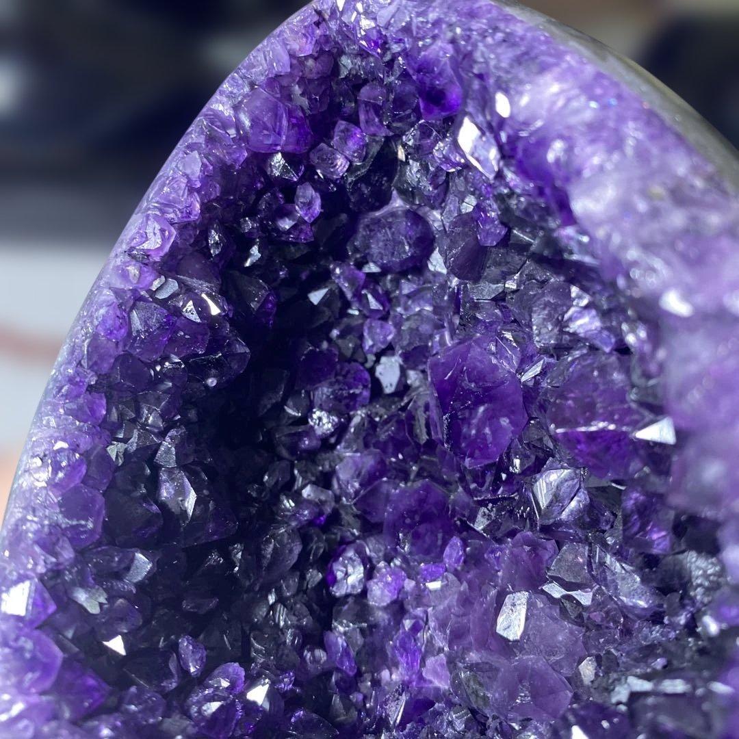 【極上】ウルグアイアメジストクラスター原石（恐竜の卵幸運水晶收藏品）