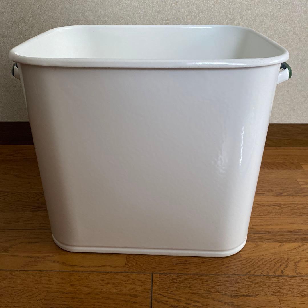 【お値下げ】ホーローブレッド缶