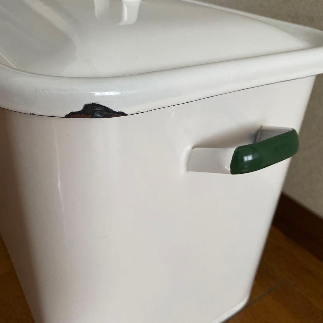 【お値下げ】ホーローブレッド缶