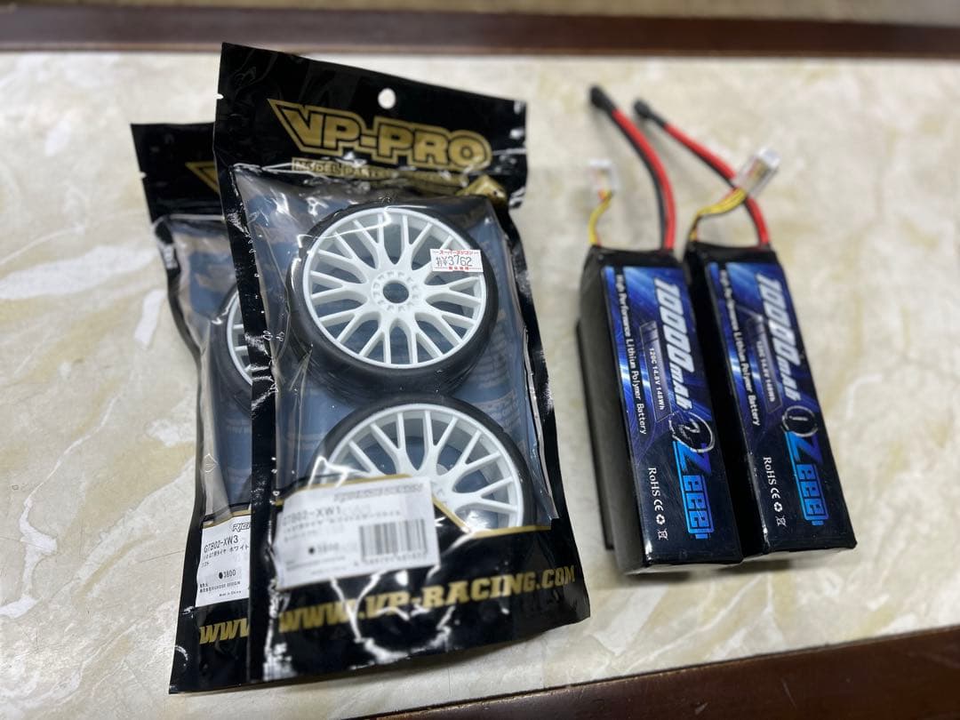 京商　1/8電動ツーリングカー　インファーノG T 2