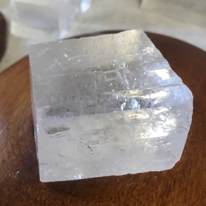 ⑥★特選♡贈答品★1.5kg超【GIFT♡箱入り10石☆クリスタルカルサイト】♡