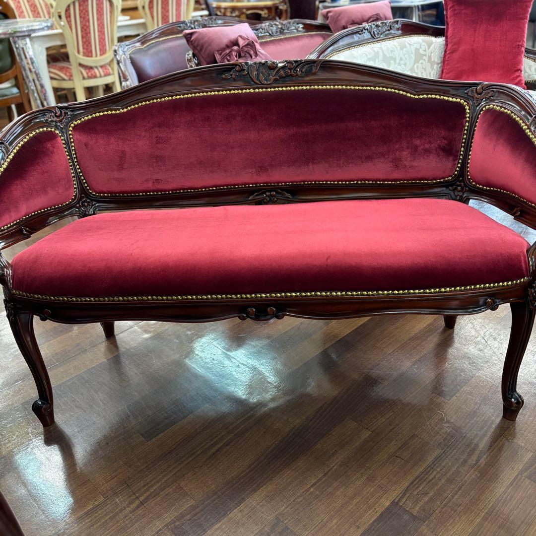 マホガニー ベロア レッド アンティーク調 ラブソファ 高級 おしゃれ 二人掛け