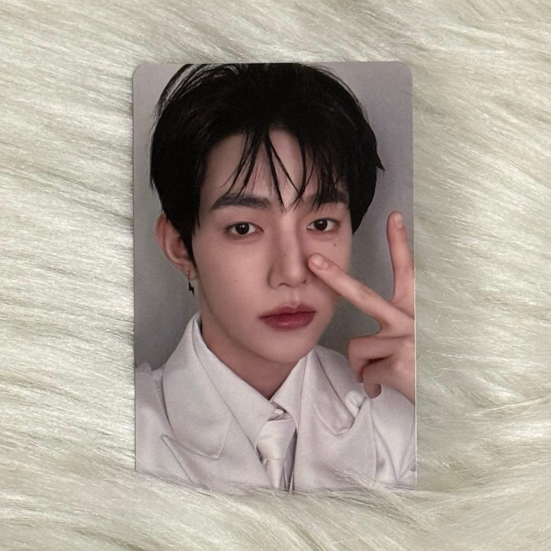 ZB1 ゼベワン ジャンハオ RE-FLOW 渋谷 タワレコ 特典 トレカ - メルカリ