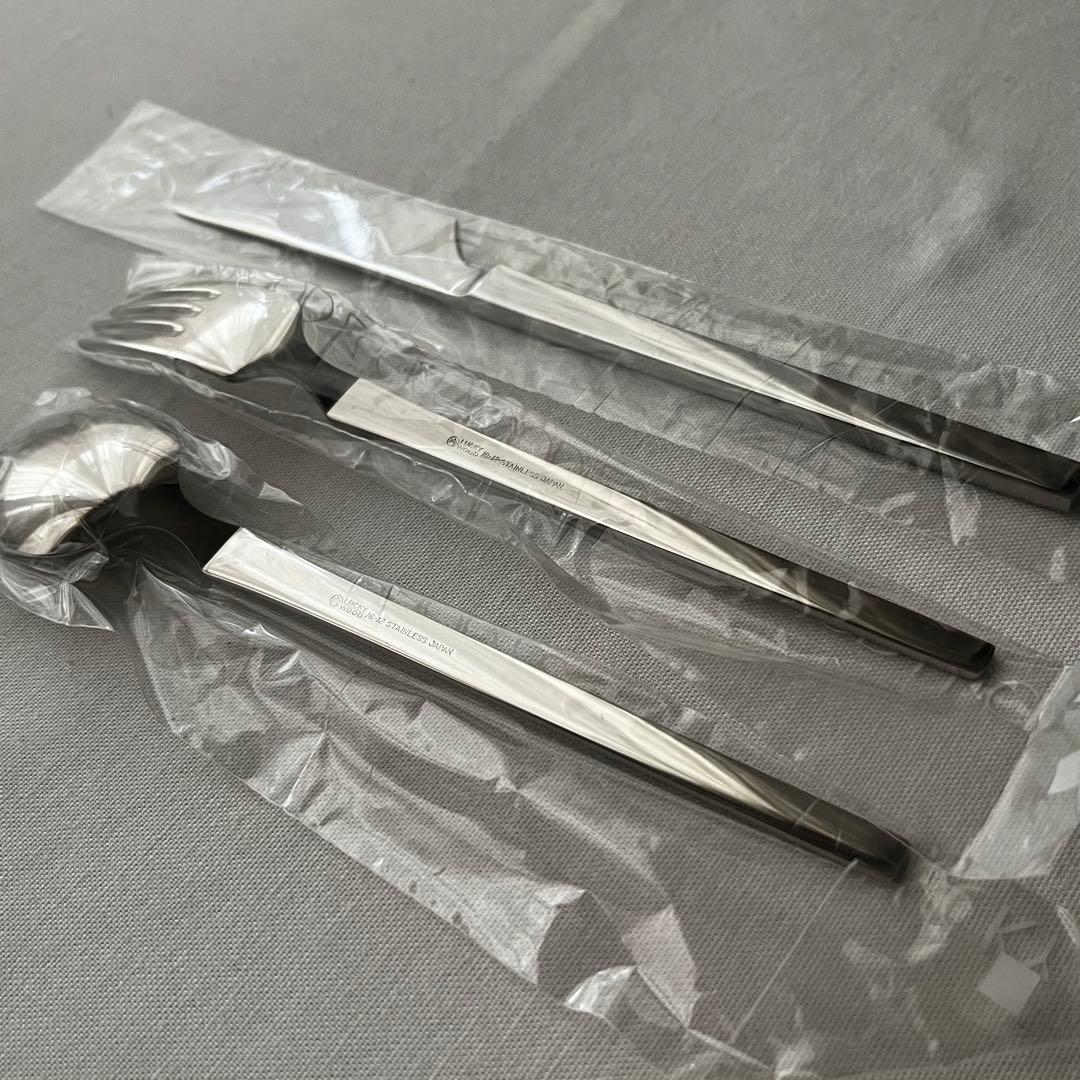 ラッキーウッド スカンジナビア 18-12 カトラリー お食事用 スプーン