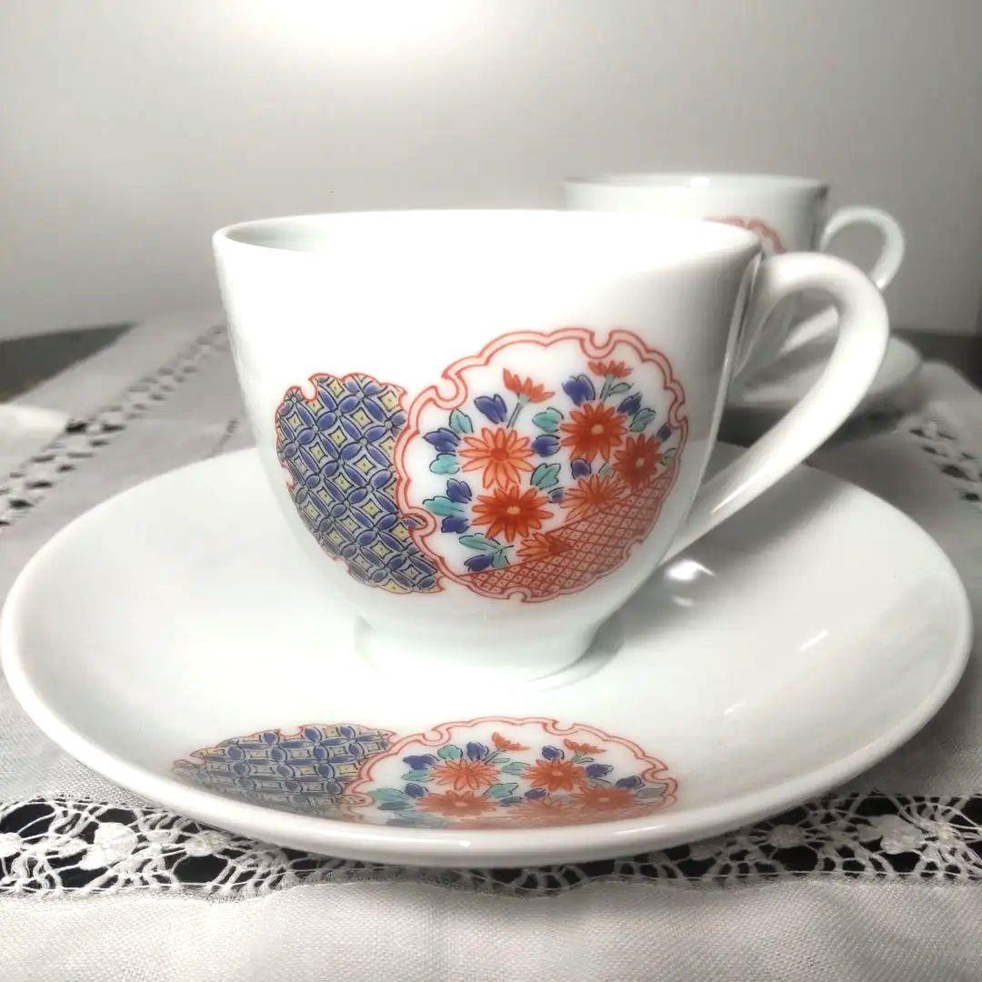 山徳窯 十四代柿右衛門監修 カップ&ソーサー 珈琲椀 2客 雪 - メルカリ