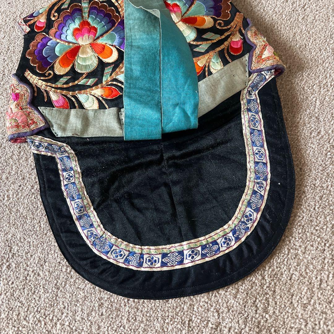 中国　アンティーク　1900年代初期　伝統的な刺繍帽子　希少　骨董