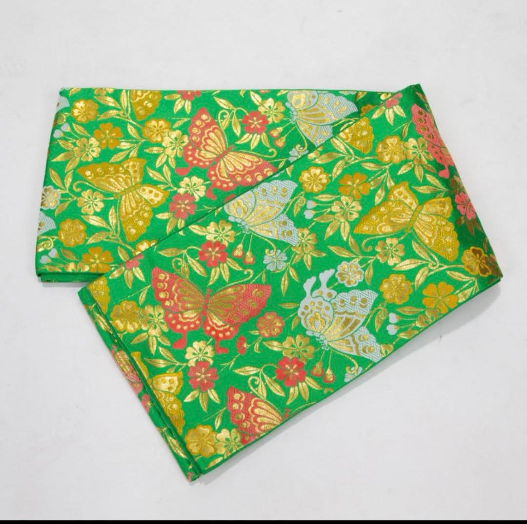 七五三　７歳振袖赤の疋田絞り紋様