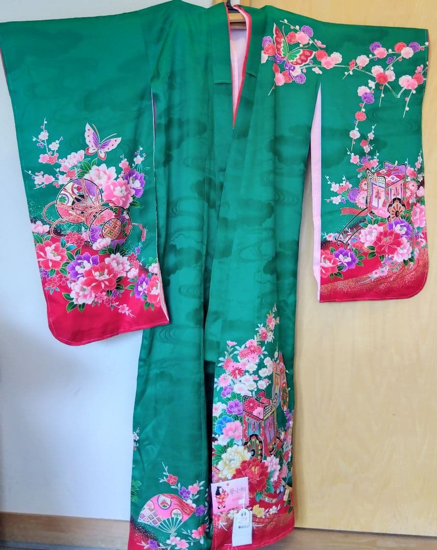 華小袖　松美　七五三振袖　絵羽四つ身　正絹　長襦袢付き