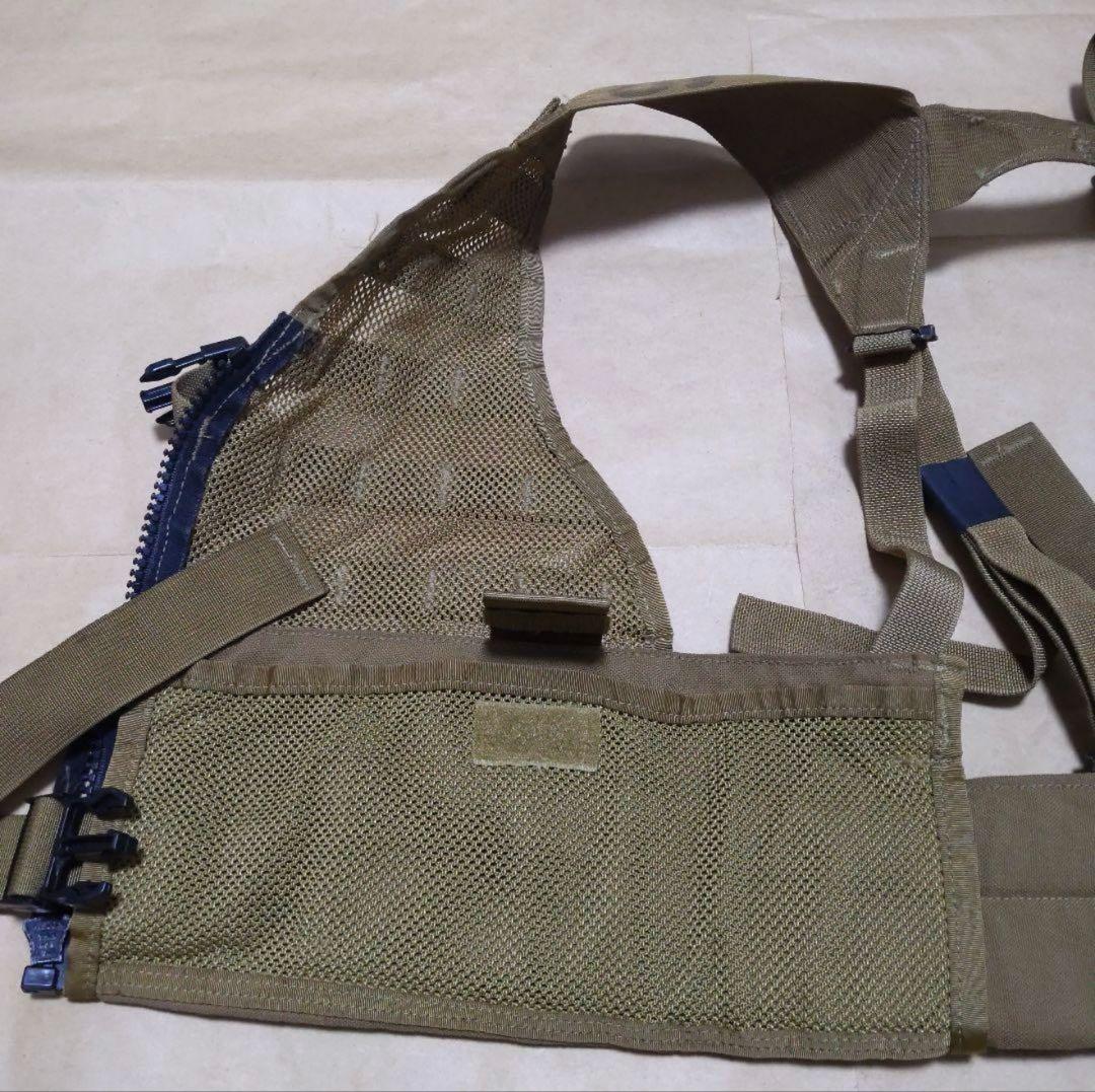 アメリカ軍 海兵隊 FLCベスト/IFAKポーチ2個付 実物放出良品 - メルカリ