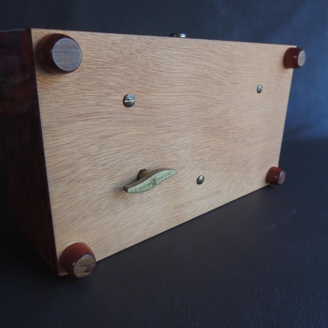 REUGE 50弁　ヨハン・シュトラウス2世「宝のワルツ」他　オルゴール