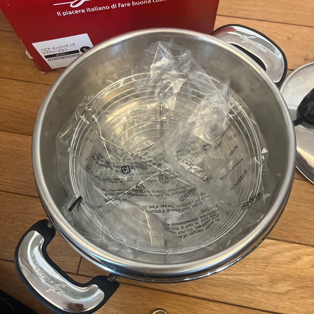 イタリア商事オンラインストア / ラゴスティーナ圧力鍋 【1回のみ使用