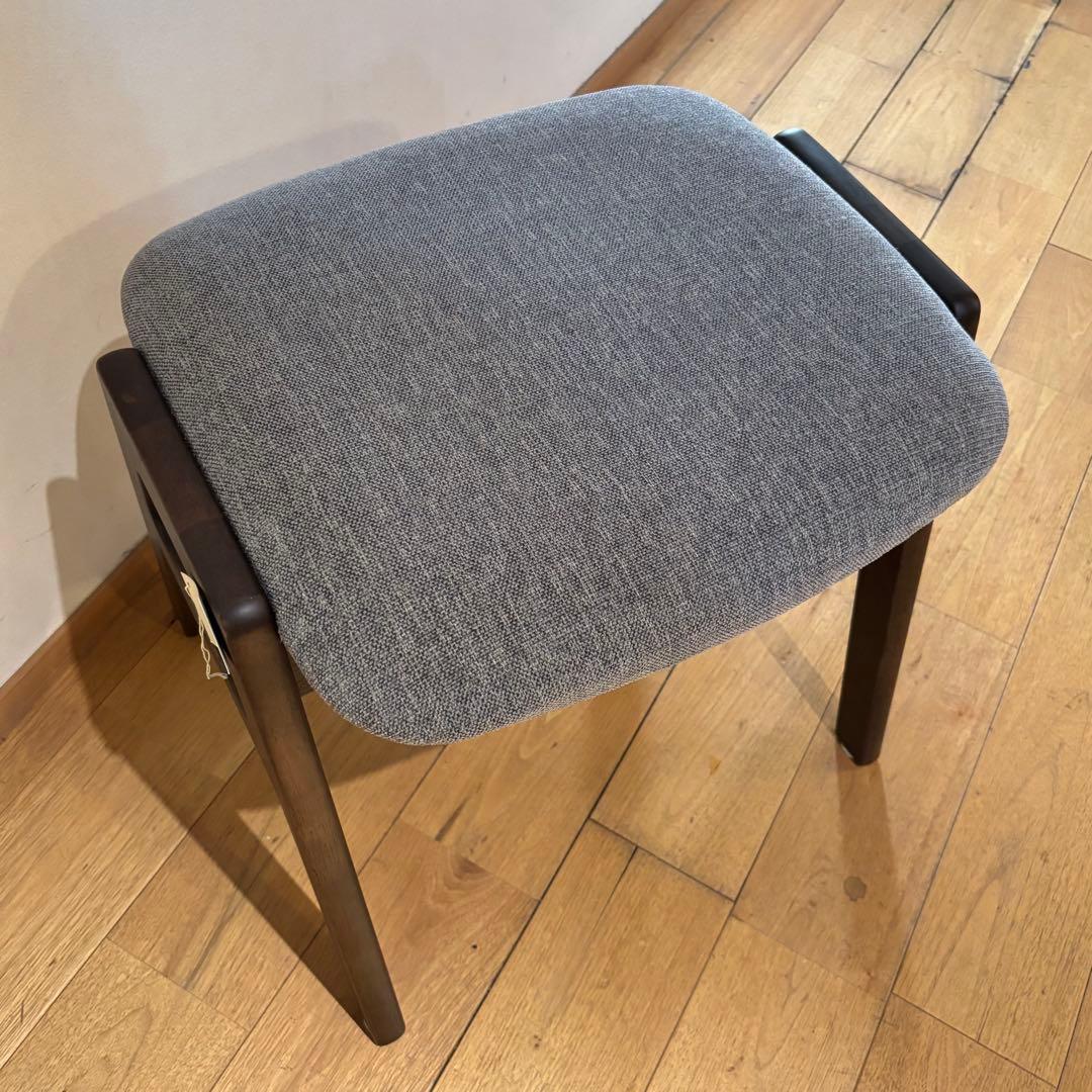 未使用 karimoku 60 カリモク スタッキングスツール チェア 家具