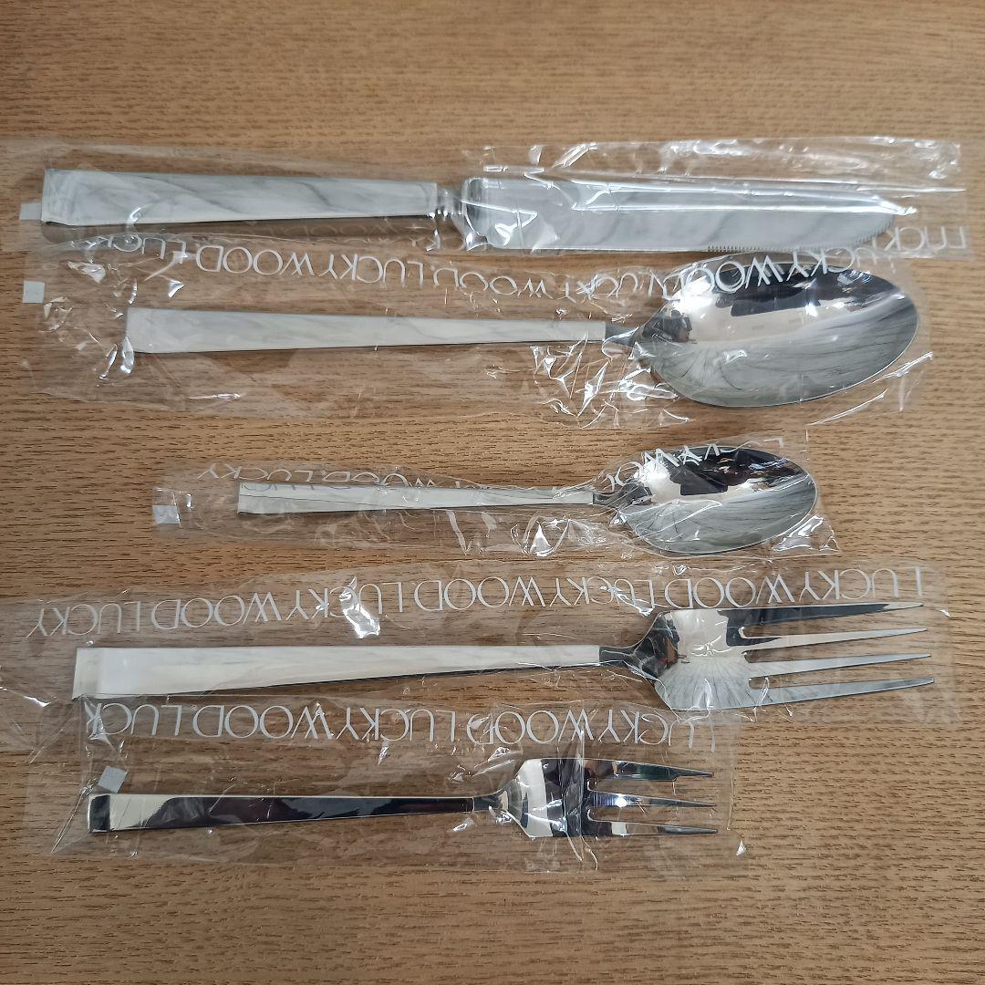 【未使用】LUCKY WOOD 18-12 カトラリーセット 25点 木製ケース