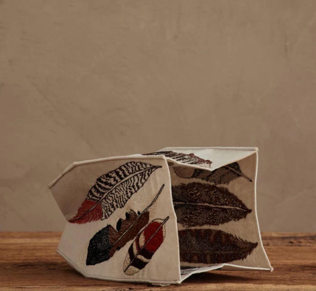 Coral & Tusk ティッシュボックス ケースfeathers 羽