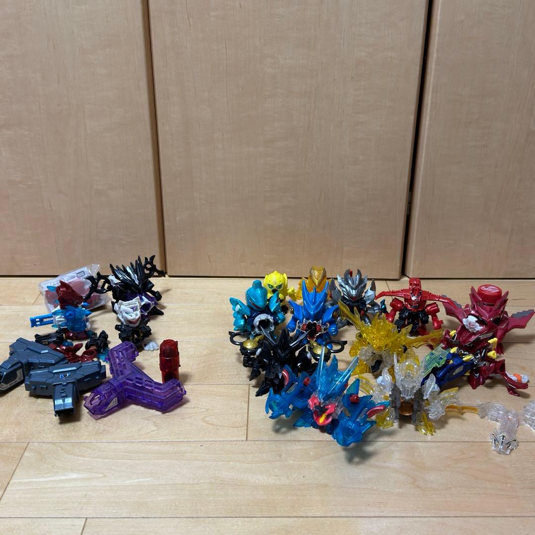 クロスファイトビーダマン まとめ売り - メルカリ