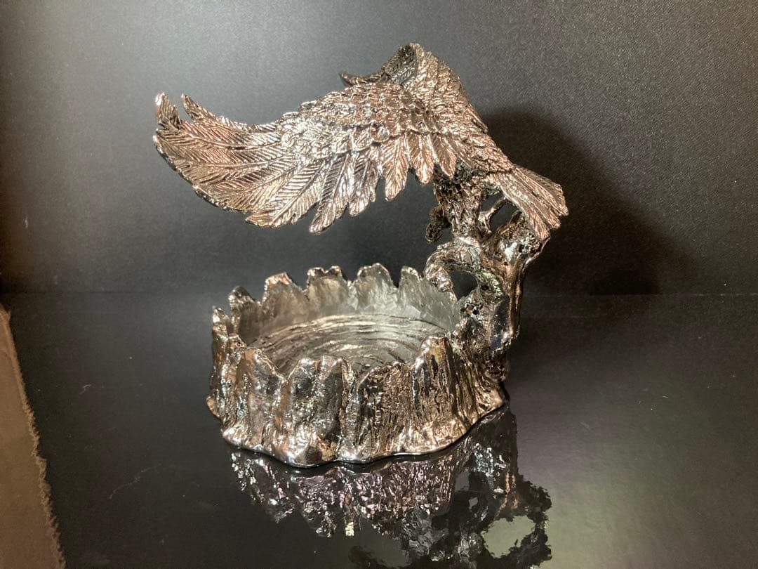 チタン製 鷲 彫刻 小物入れ アンティーク インテリア 置物