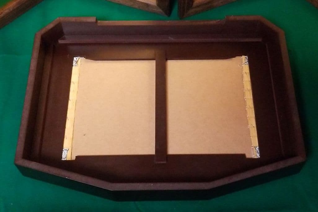 五月人形用　鉄刀木飾り台