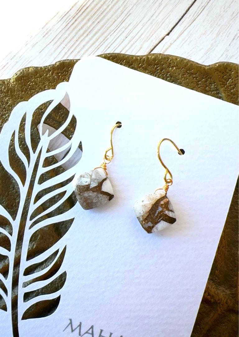 10 ドイツ製カボション×お花や蕾のピアスorイヤリング