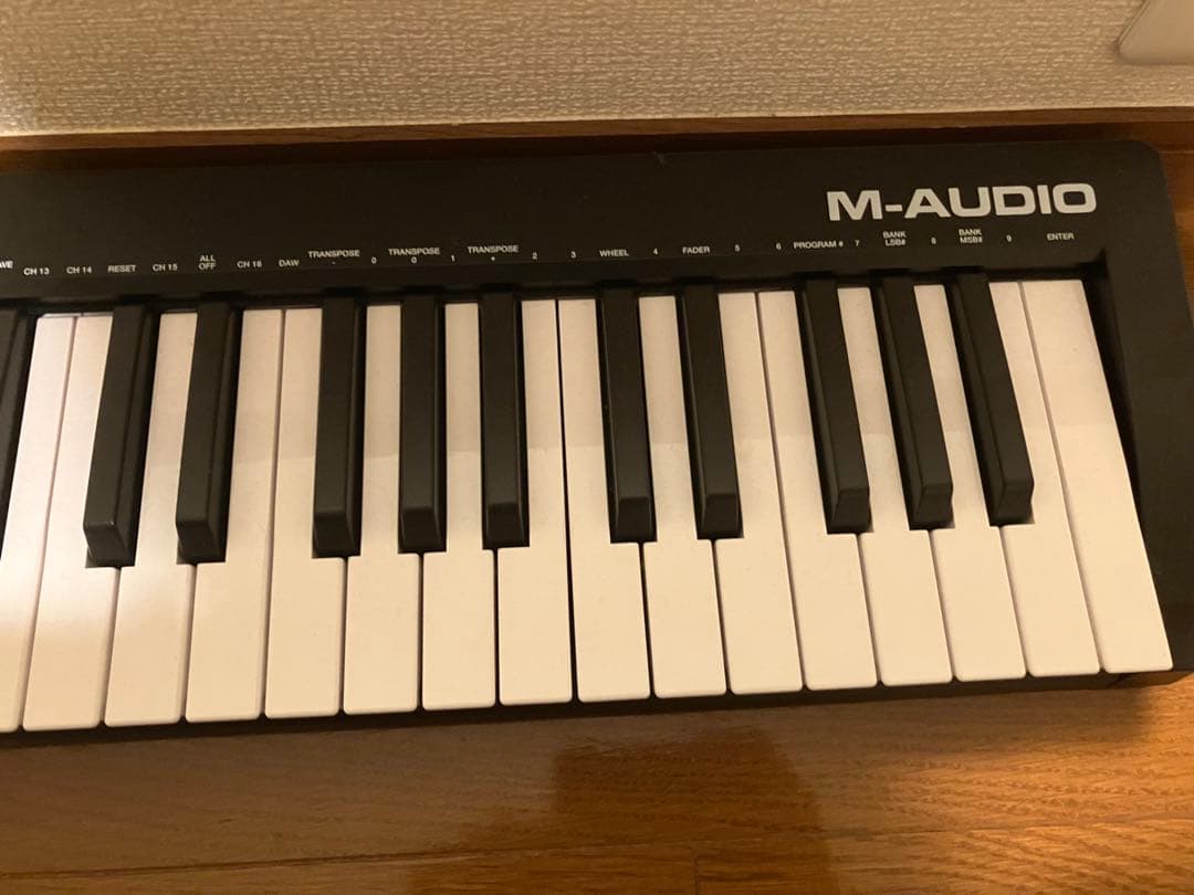 M-AUDIO ( エムオーディオ )MIDIキーボード 49鍵モニターセット