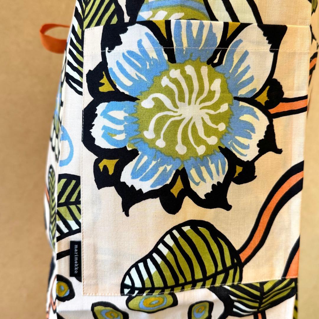 マリメッコ　Tiara エプロン