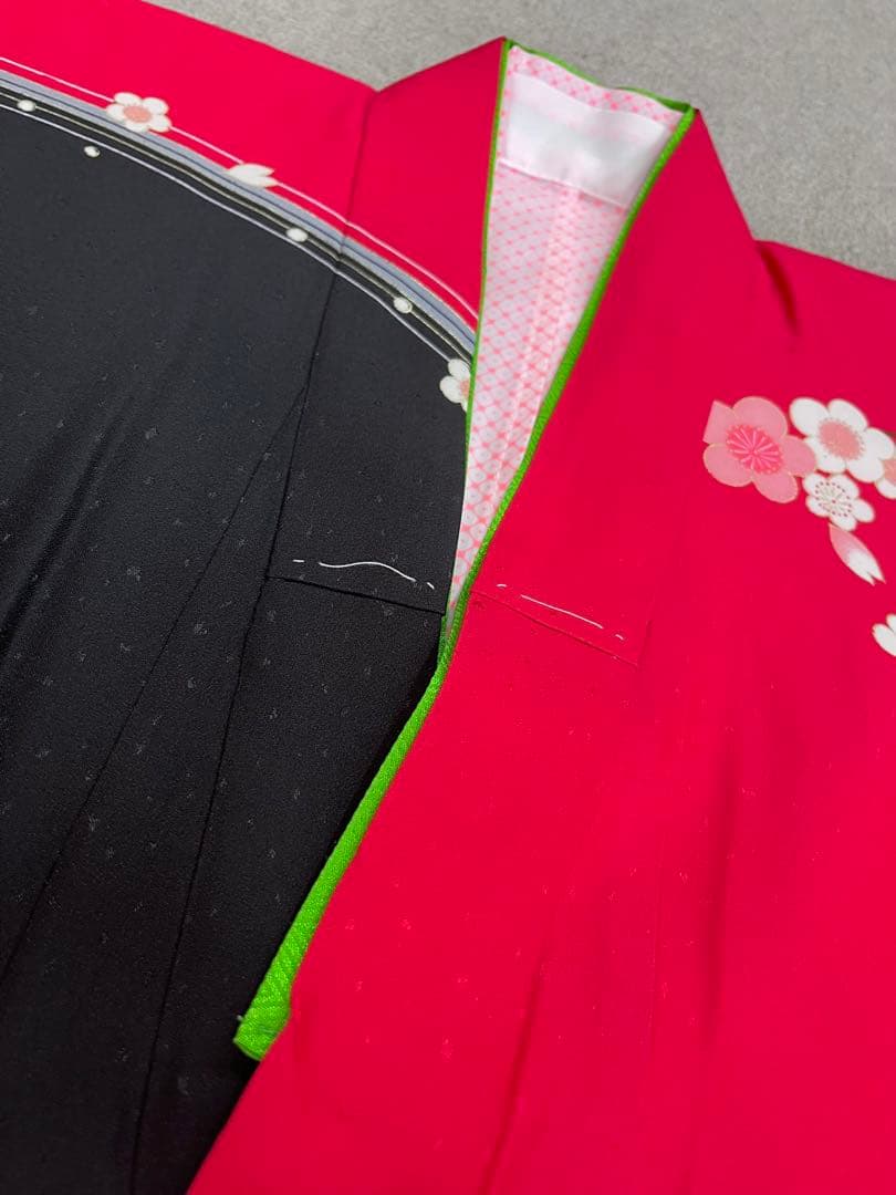 新品★七五三　きものと長襦袢　2点　四つ身　C09