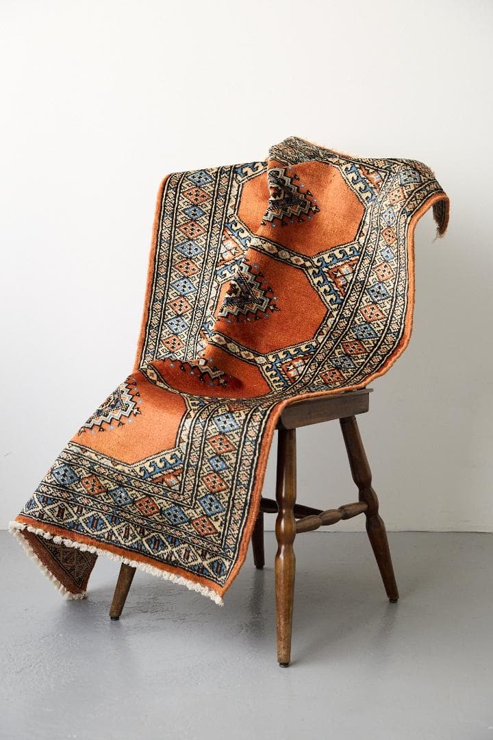 ヴィンテージラグ トライバルラグ パキスタン産（121×77cm）橙 茶