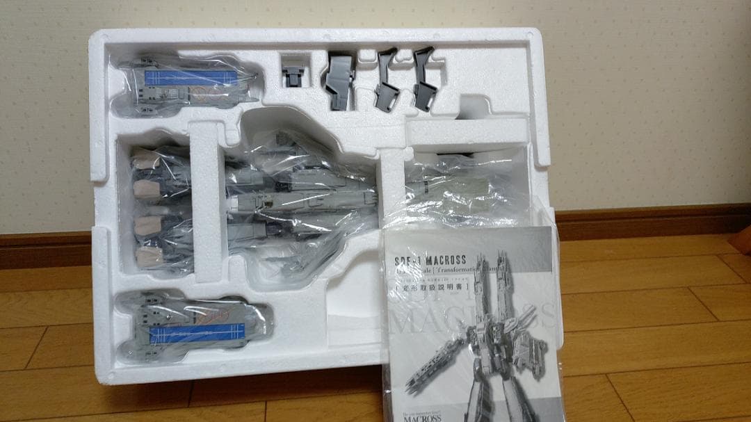 SDF-1 MACROSS 1/3000スケール