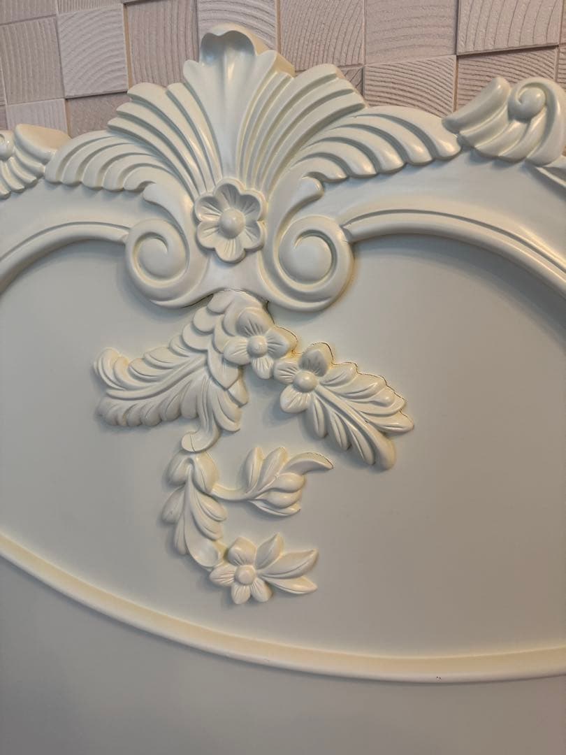 ウエストハウス・ギャラリー　ラ・シェル セミダブルベッドフレーム　ホワイト