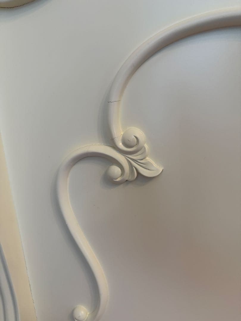 ウエストハウス・ギャラリー　ラ・シェル セミダブルベッドフレーム　ホワイト