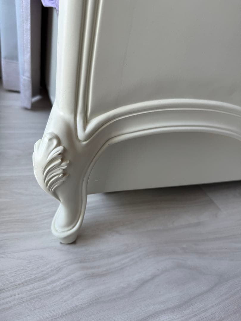 ウエストハウス・ギャラリー　ラ・シェル セミダブルベッドフレーム　ホワイト