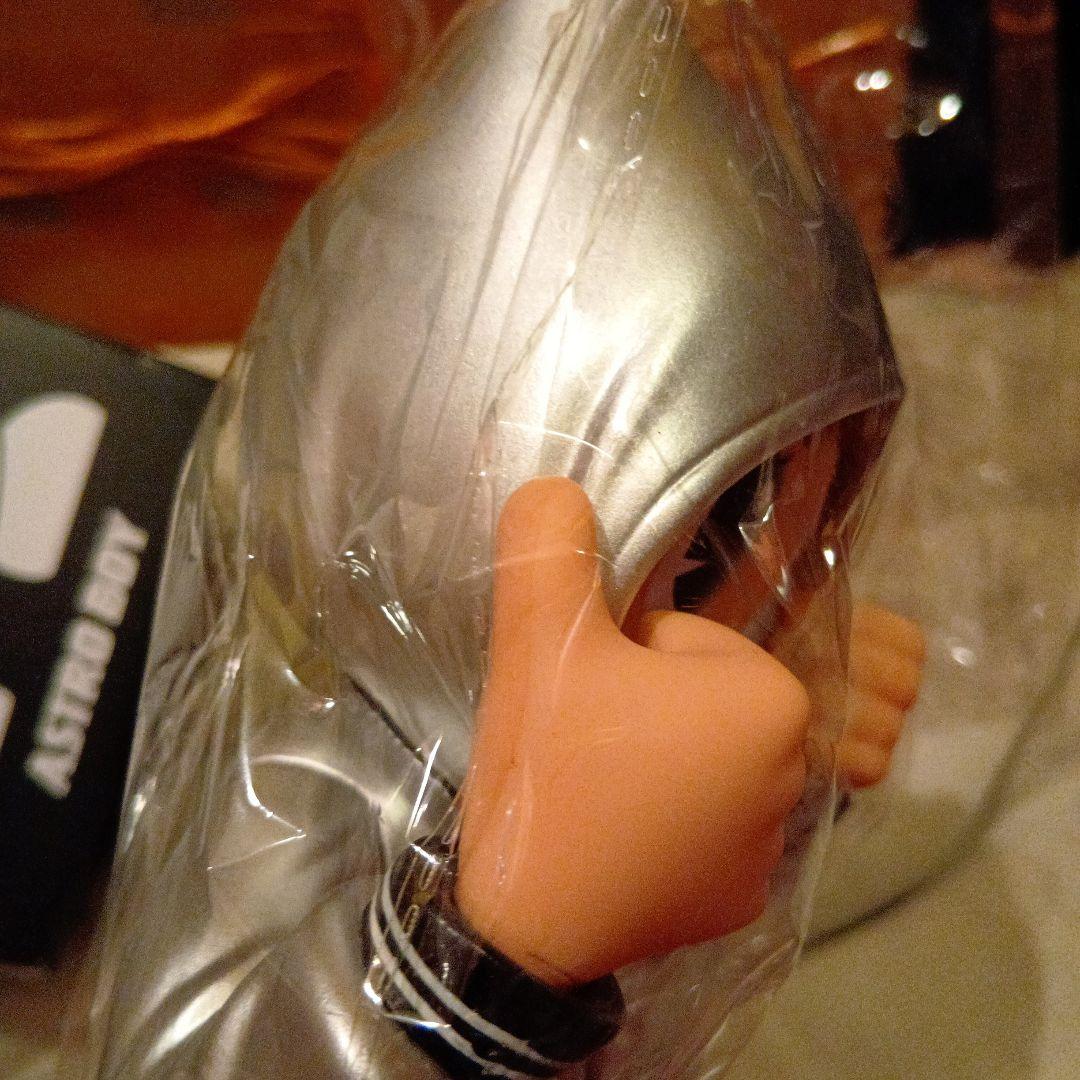 鉄腕アトム　シルバー　ソフビ　ASTRO BOY フィギュア 約25cm　未使用