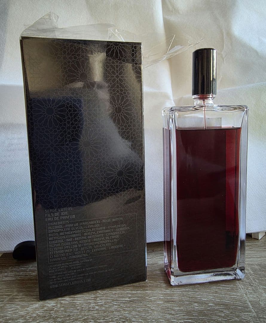 Serge Lutens Fils de joie フィスドゥジョワ