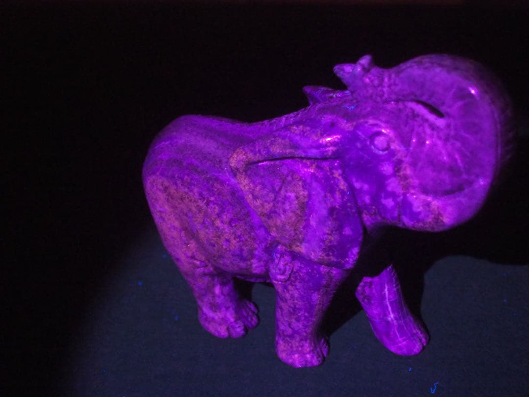 ラピスラズリ 象