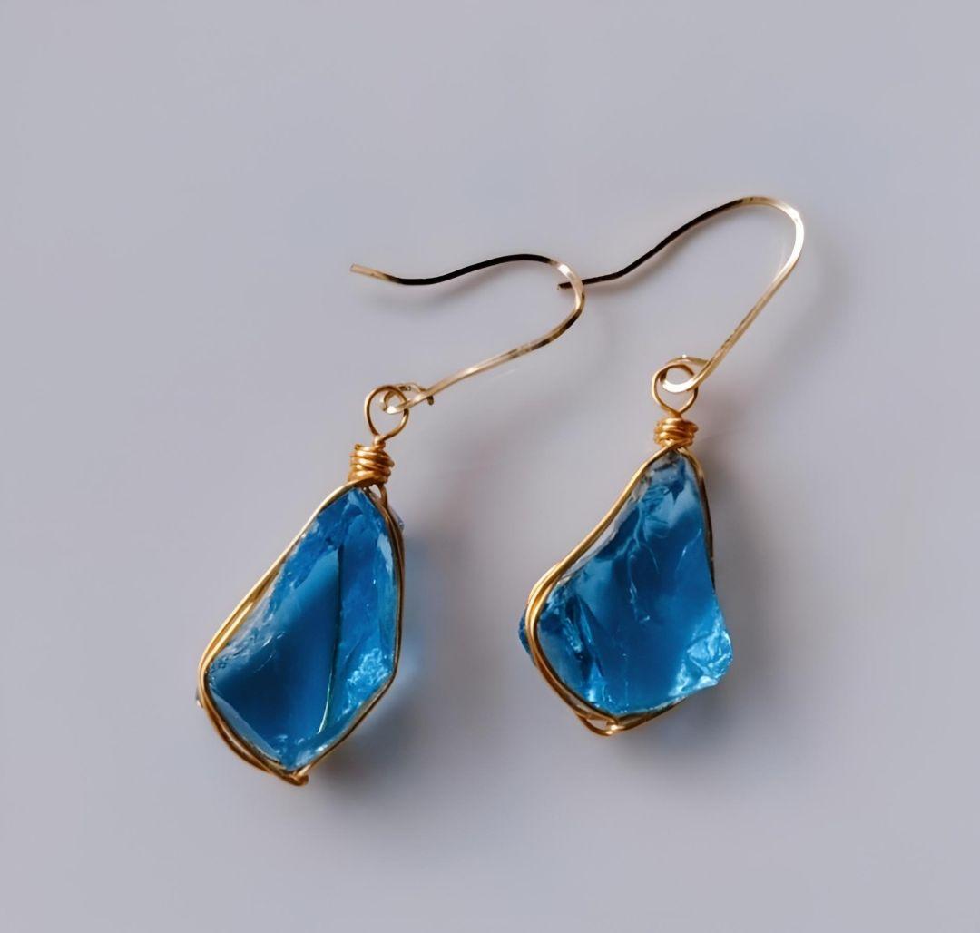 Kgf14 希少 レア アンダラクリスタル エレスチャルサファイア 原石 ピアス