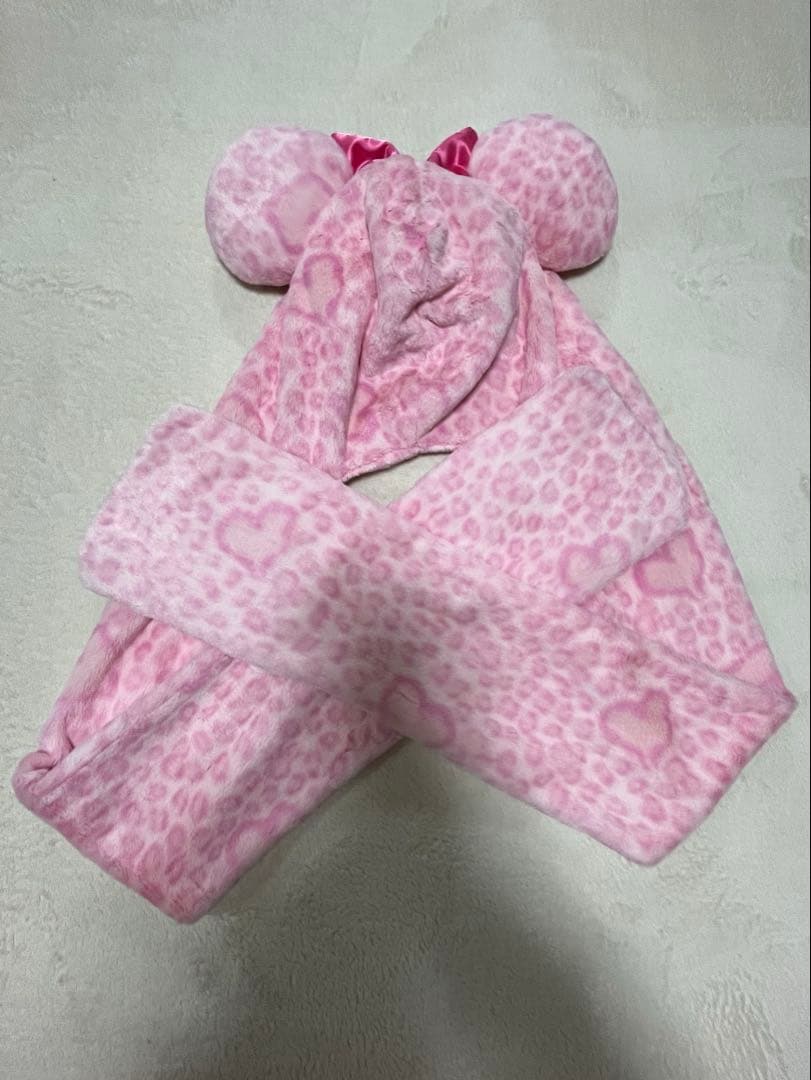 ディズニー マフラーファンキャップ ヒョウ柄 ピンク