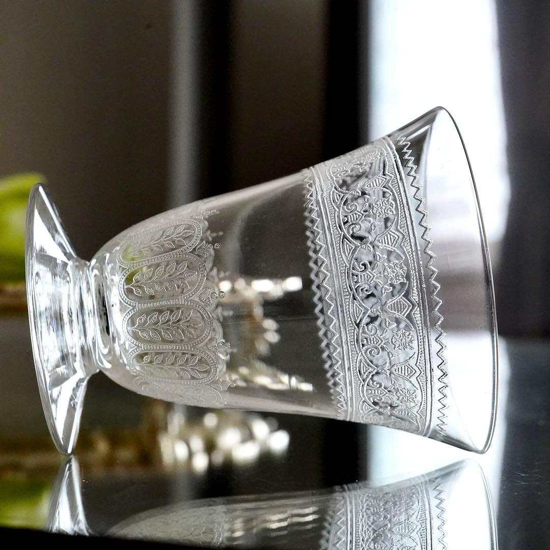 可憐なオールド バカラBACCARAT《セギュール 》アペリティフ ワイングラス