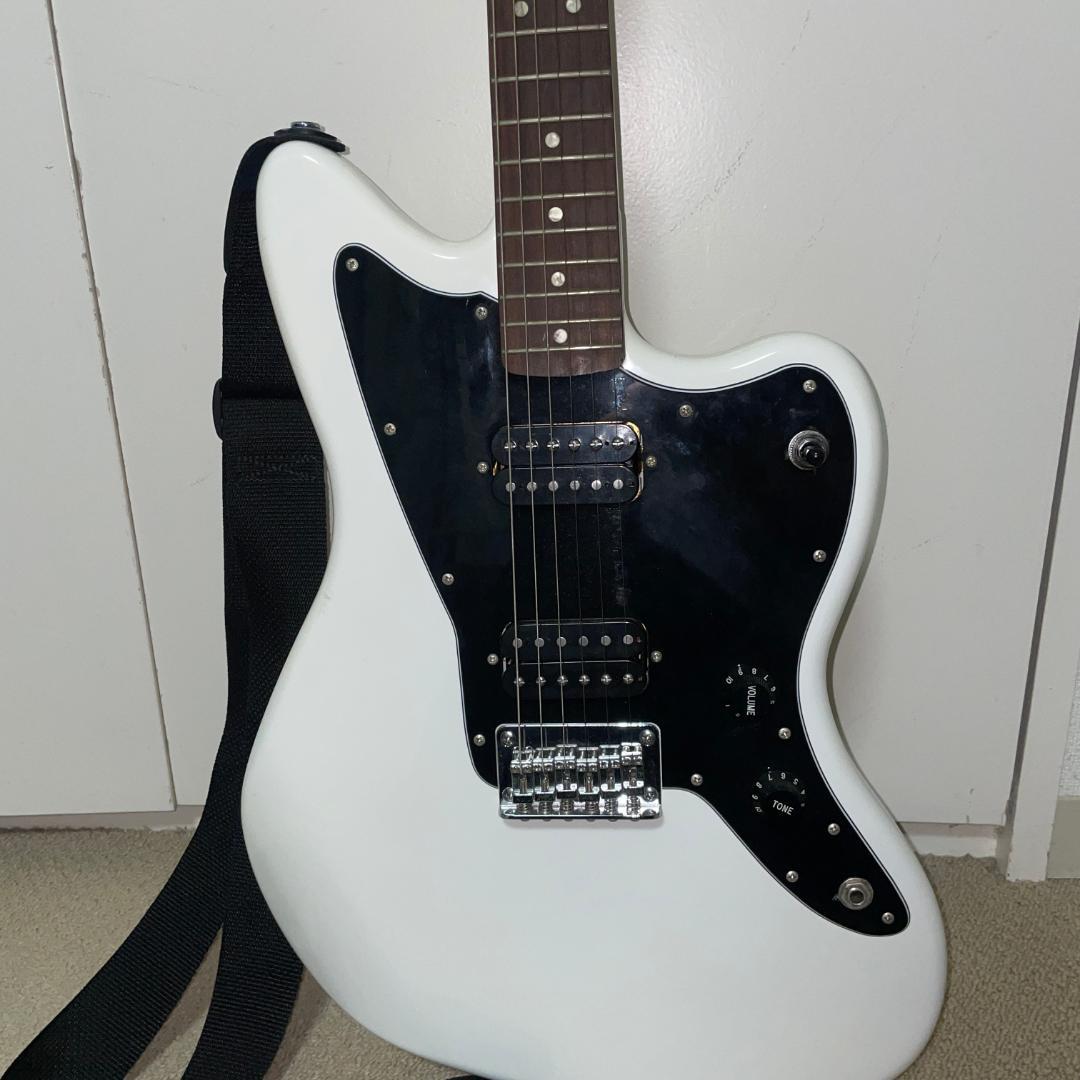 美品 Squier Jazzmaster スクワイヤー ジャズマスター ホワイト - メルカリ