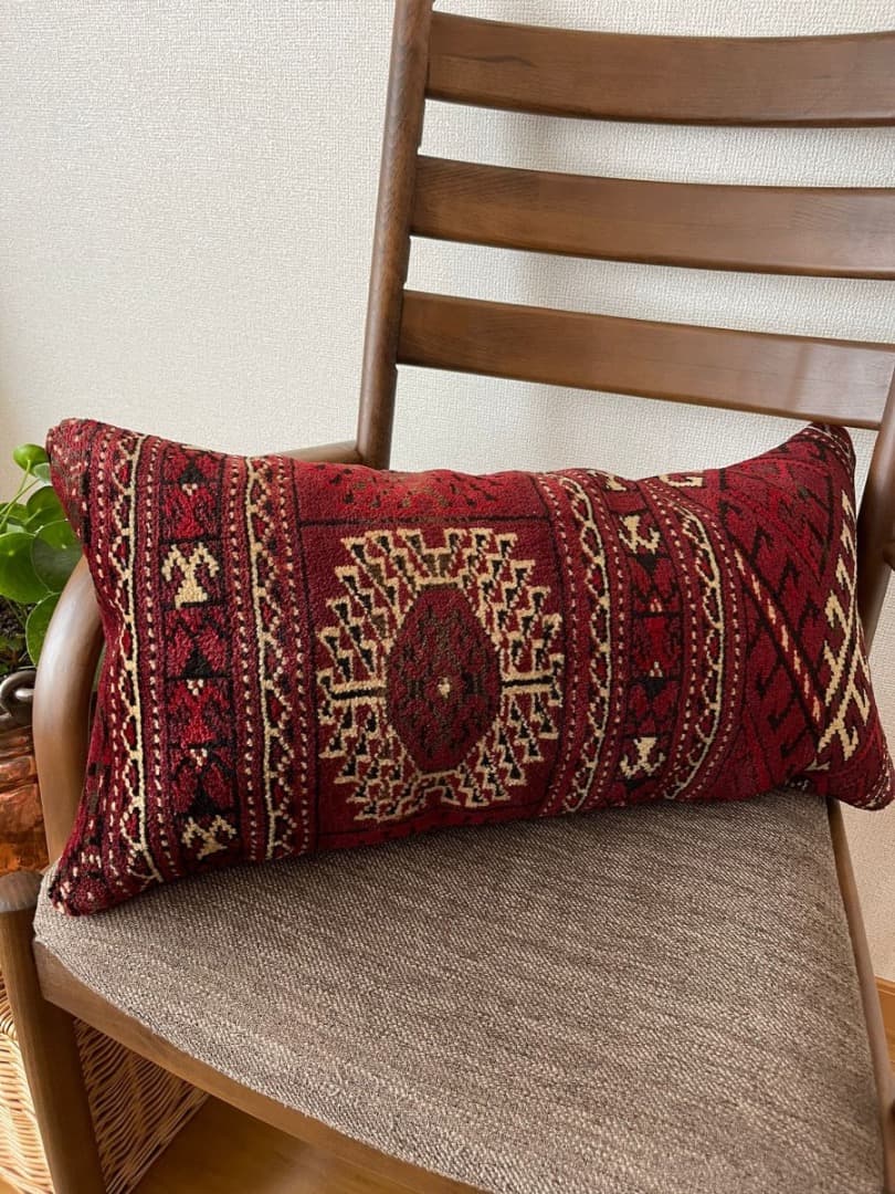 クッションカバー 　トルクメン絨毯　 57x30cm