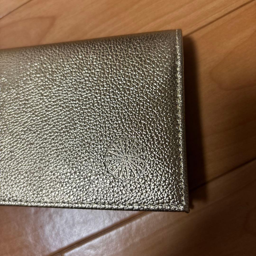 菊の御紋入り 長財布　牛革 ゴールド