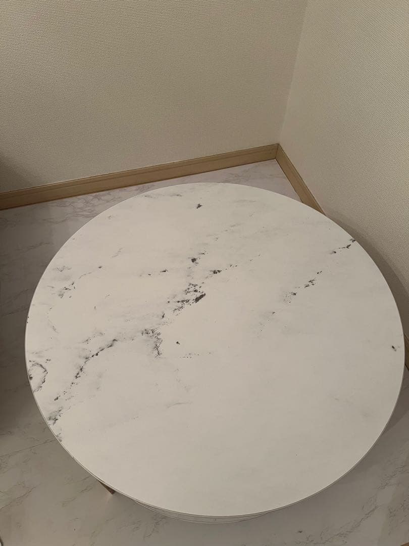 ロウヤ 大理石柄リビングテーブル 丸テーブル LOWYA