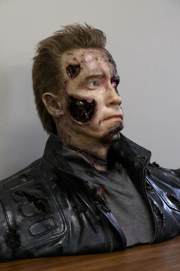 等身大 ターミネーター３ シリコンバスト T3 アーノルドシュワルツェネッガー