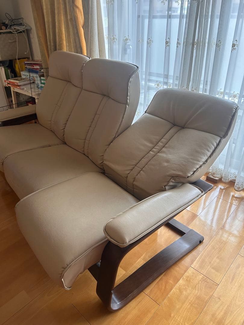 FUJI FURNITURE リクライニングソファ　3人掛け