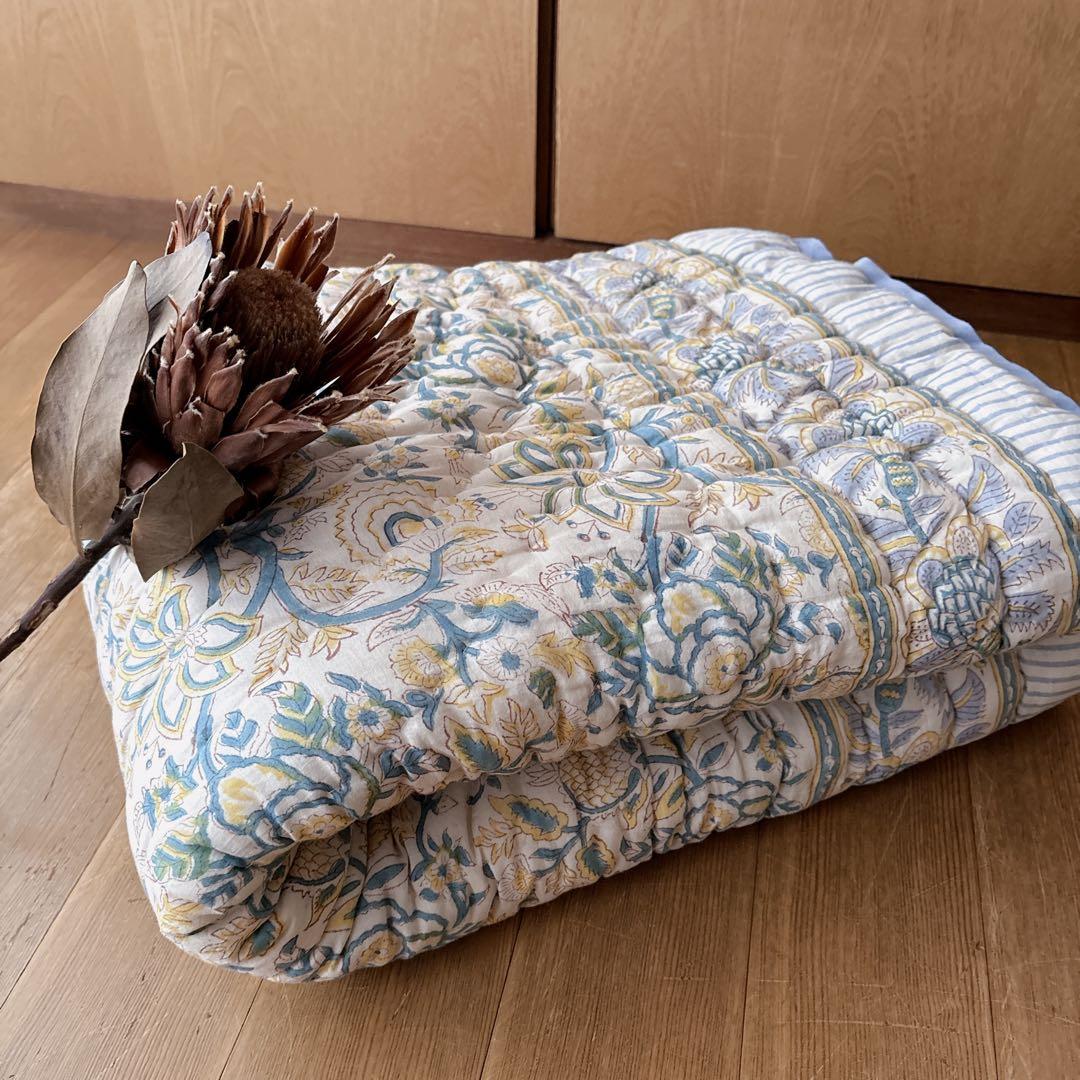 未使用※インド ブロックプリント 中綿入りベビーキルト ソフトイエロー　ラグ