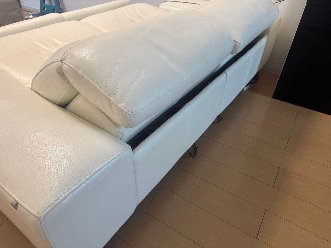 ホリ大塚家具　Domicil 高級電動リクライニングソファ　本革　ホワイト