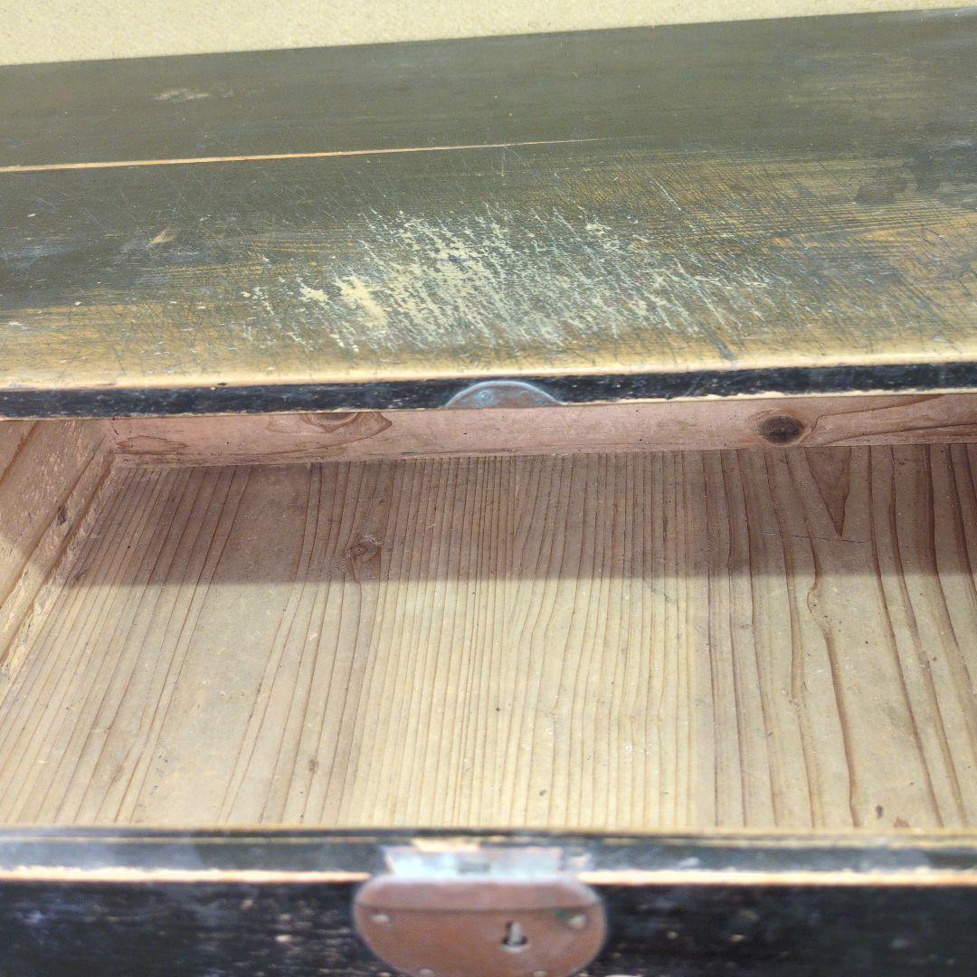 古い時代の文机 隠し箱付き