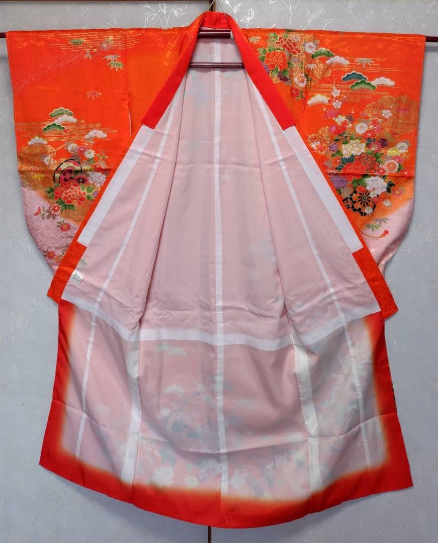 RK559子供着物四つ身7歳前後用着丈134センチ裄丈55センチ美品非常に綺麗