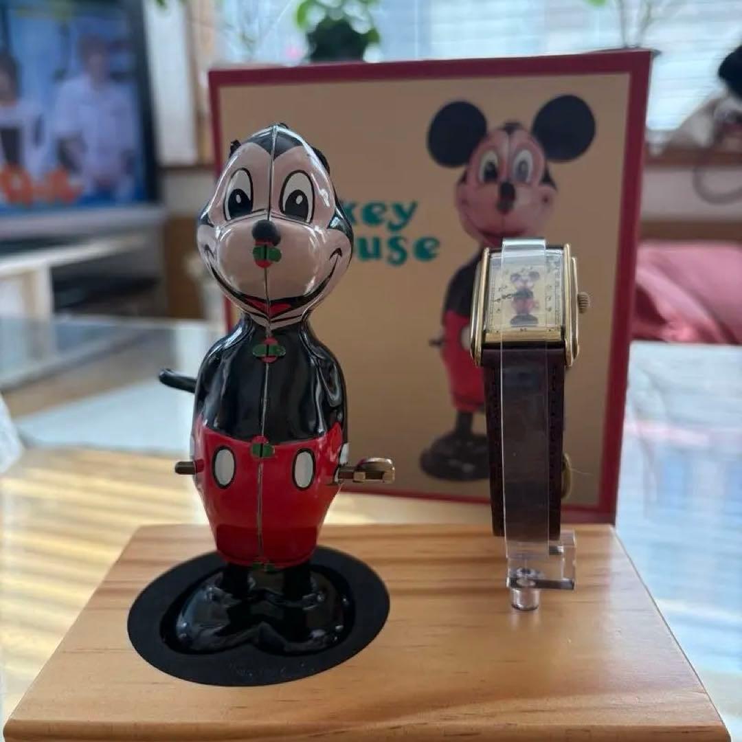 ヴィンテージ ディズニーミッキー70 周年バースデイティントイ＆腕時計